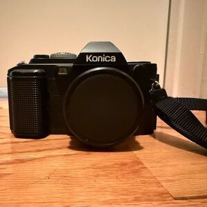 Konica FS-1 Film Camera (Please read description)